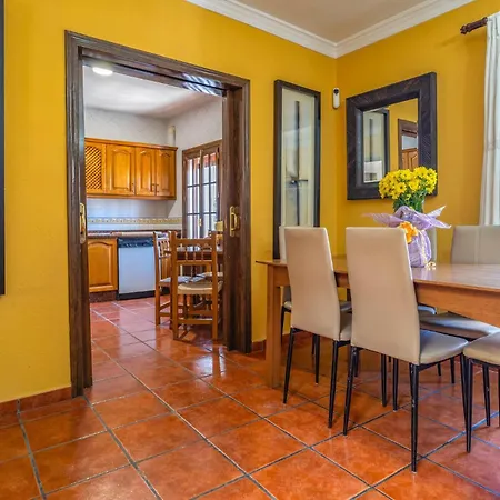 Holiday home Amazing In With House A Panoramic View Ronda