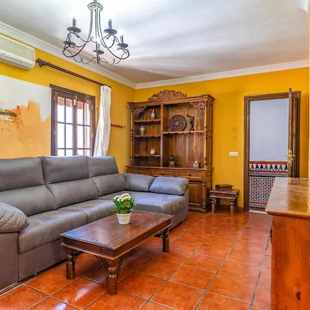 Holiday home Amazing In With House A Panoramic View *